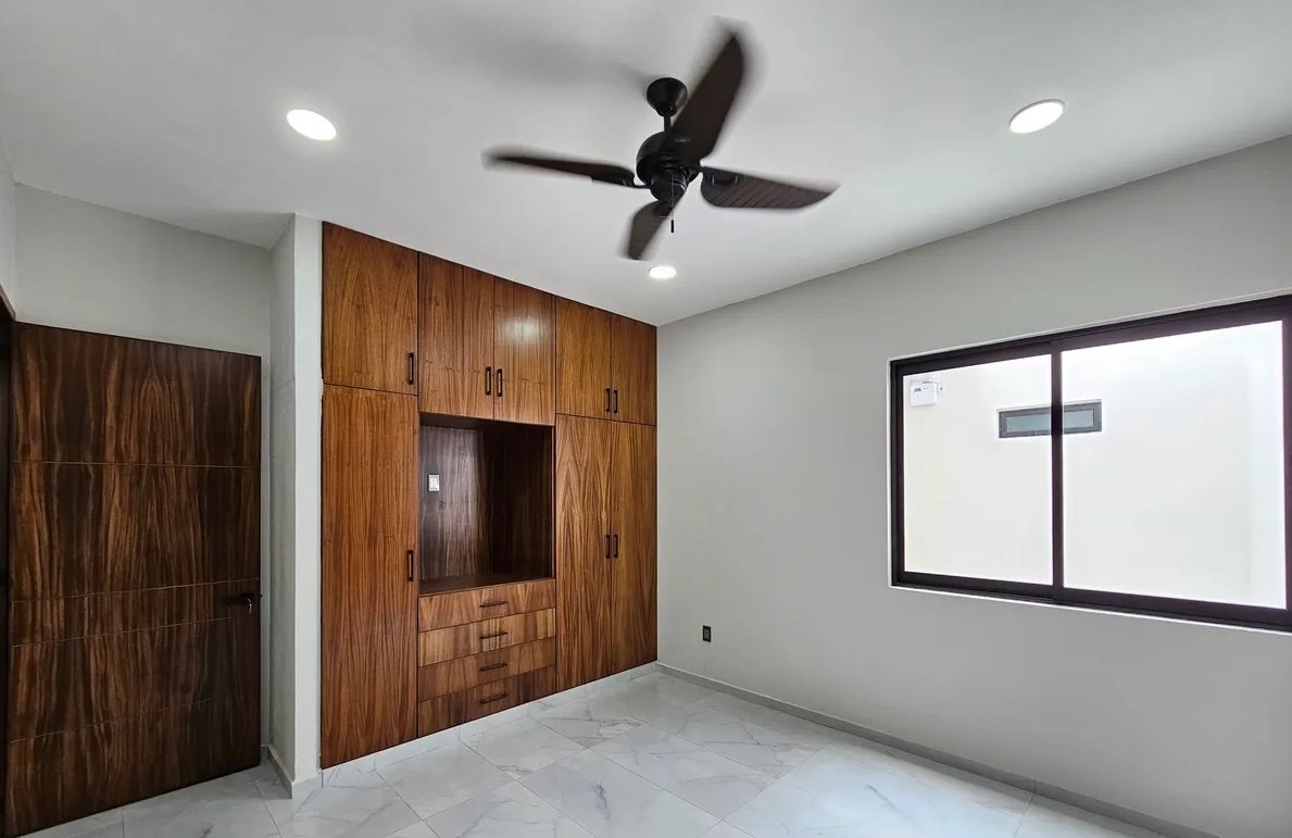 Casa en venta en Colima con alberca en Real Santa Bárbara