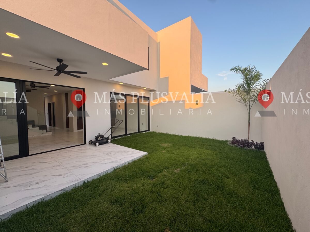 Casa en venta en Colima en coto privado Etherum