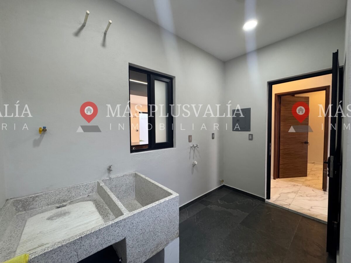 Casa en venta en Colima en coto privado Etherum