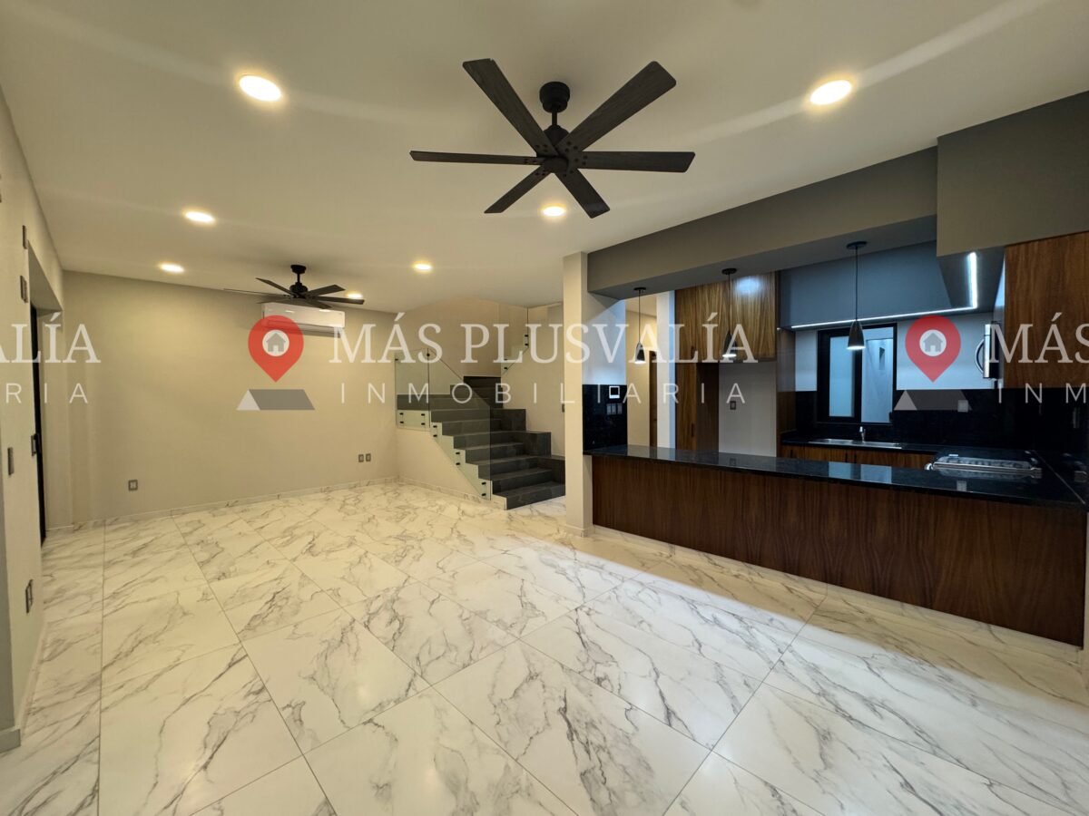 Casa en venta en Colima en coto privado Etherum