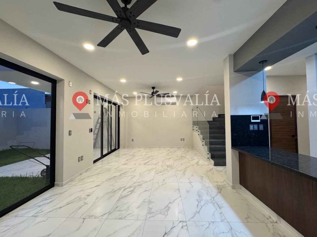Casa en venta en Colima en coto privado Etherum