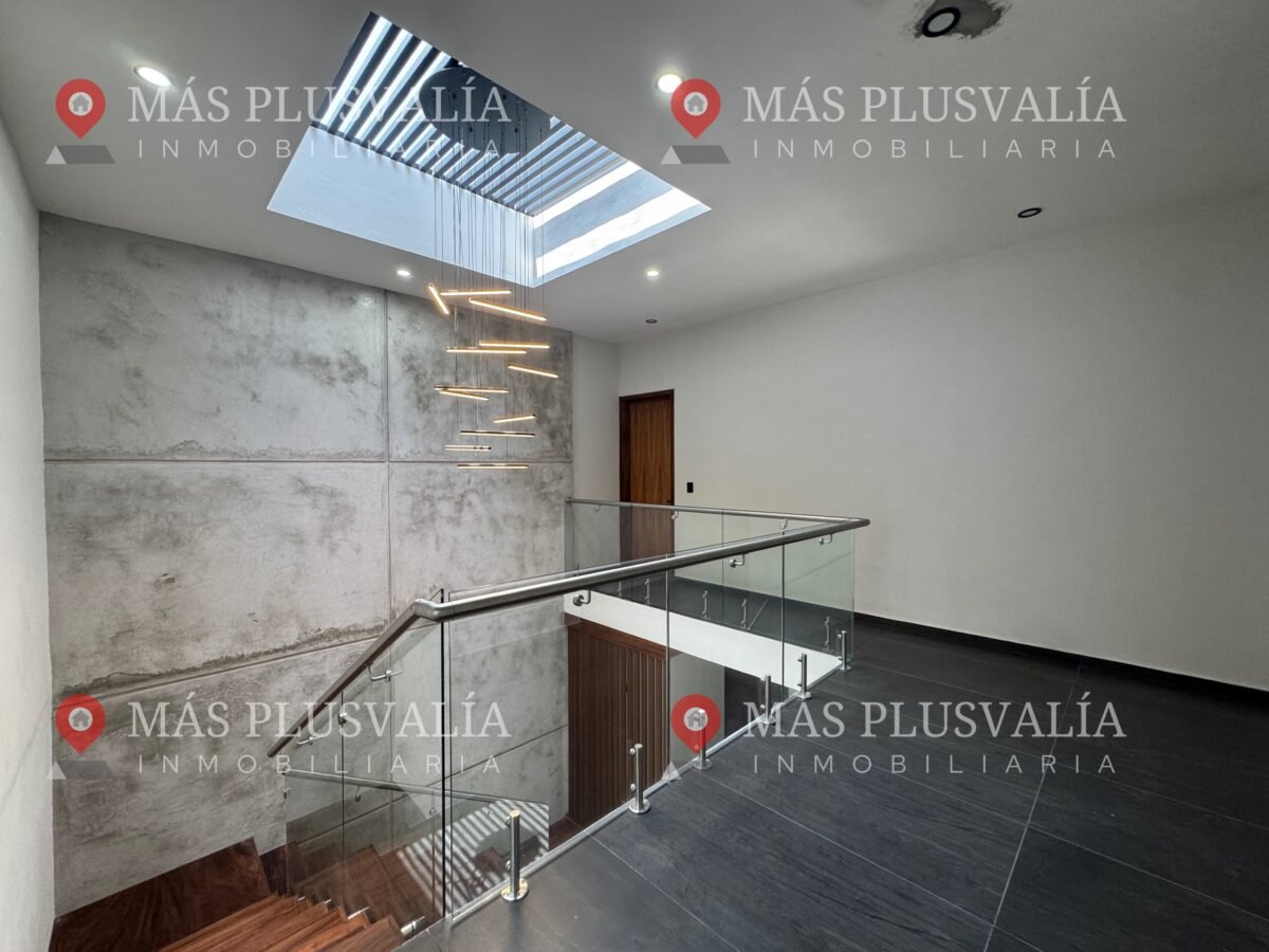 Casa en venta con alberca en Colima en Residencial Romanza