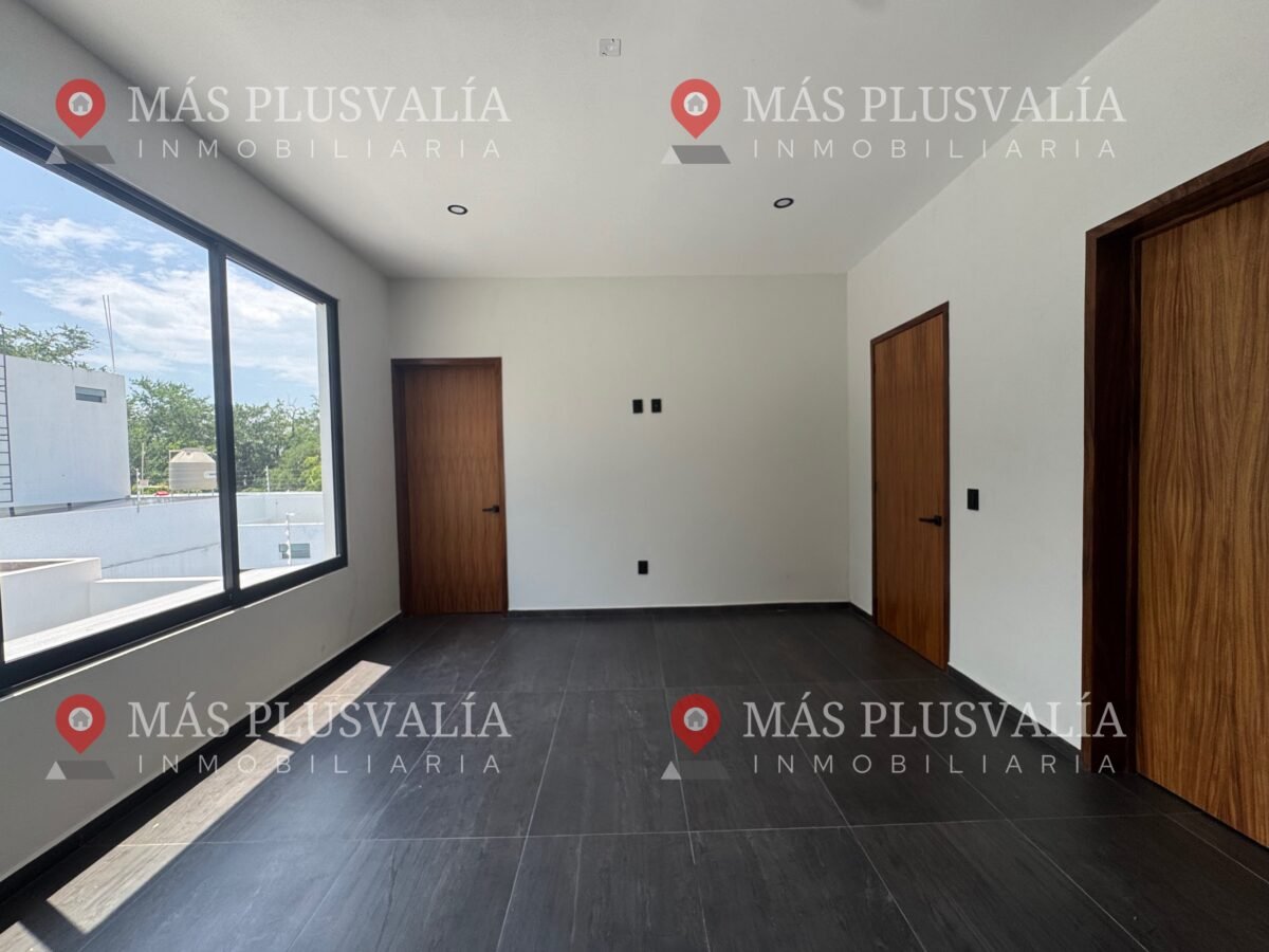 Casa en venta con alberca en Colima en Residencial Romanza