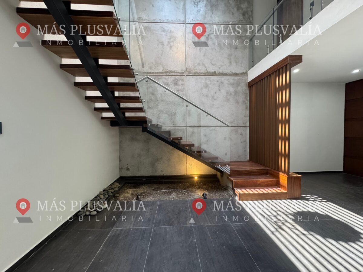 Casa en venta con alberca en Colima en Residencial Romanza