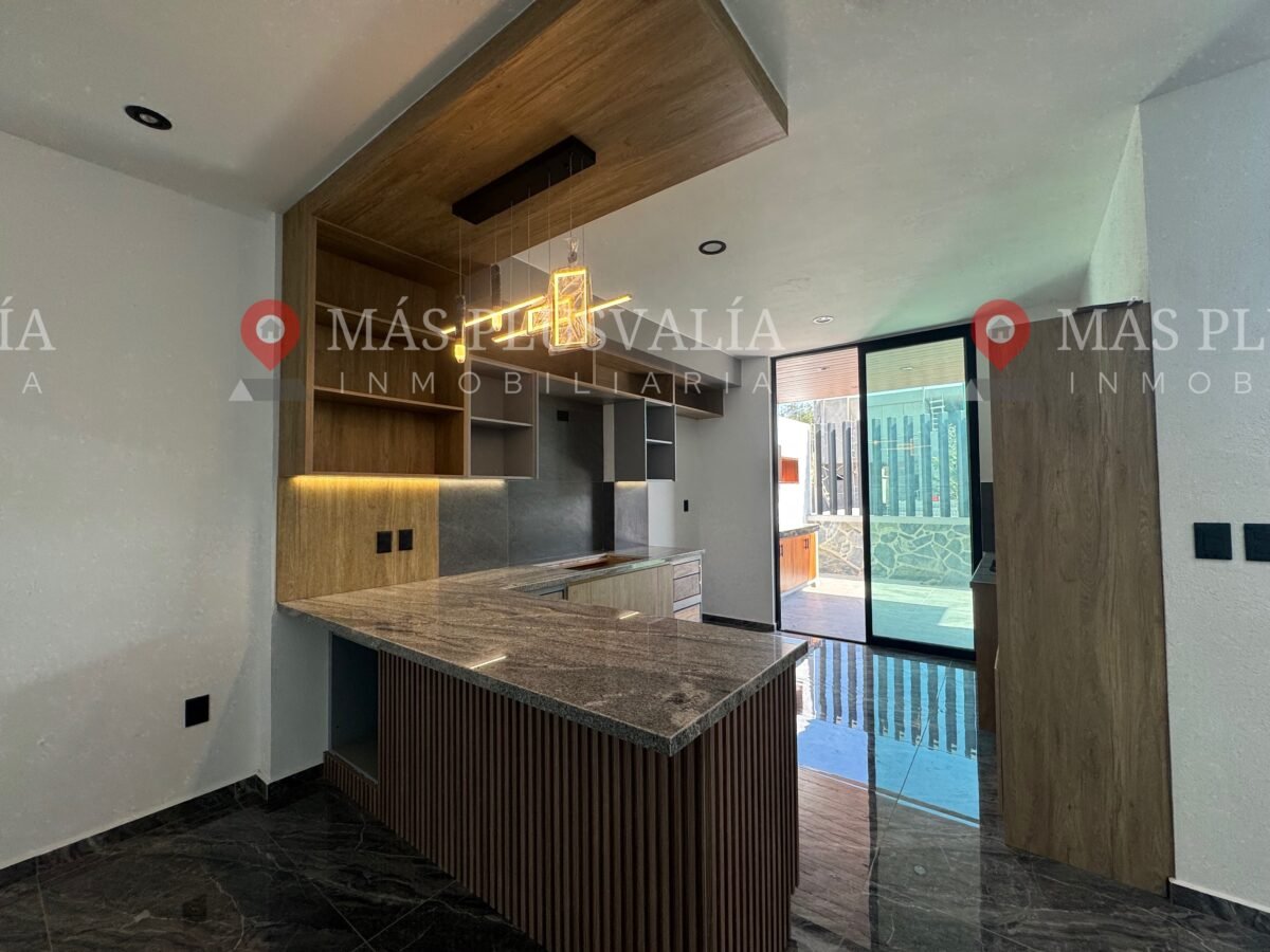 Casa en venta en Colima en coto privado Etherum