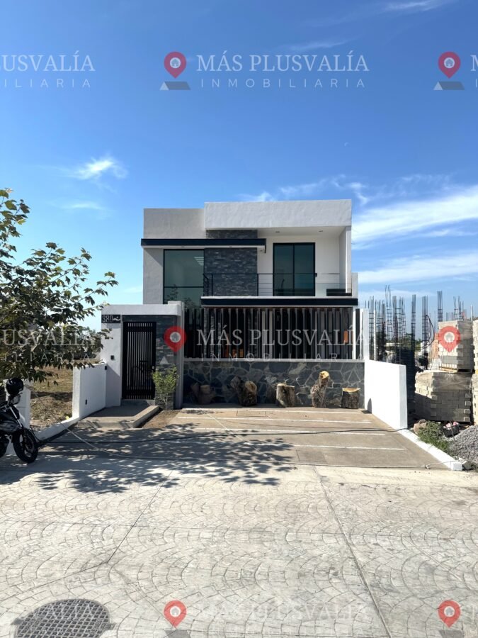 Casa en venta en Colima en coto privado Etherum
